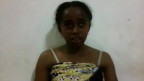 avontsoaldy online show from September 26, 2025, 6:56 pm