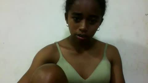 avontsoaldy online show from October 15, 2025, 4:12 am