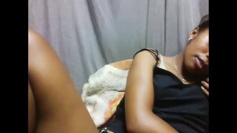 avontsoaldy online show from February 26, 2026, 4:39 pm