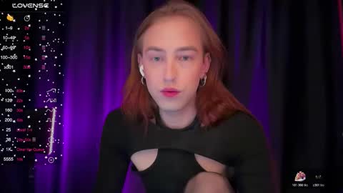 avril_pearly_ online show from January 9, 2026, 11:57 am