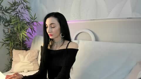 Snapshot of avrora_mars chatting on April 22, 2026, 9:11 am Avrora online show from April 22, 2026, 9:11 am