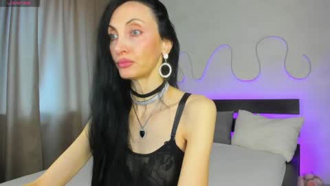 Snapshot of avrora_mars chatting on May 31, 2026, 1:25 am Avrora online show from May 31, 2026, 1:25 am