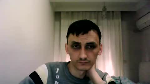 awesenheit online show from December 21, 2024, 9:23 am