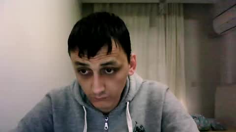 awesenheit online show from January 3, 2025, 7:06 am