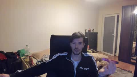 Justin online show from March 8, 2026, 2:04 am