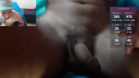 Axel online show from October 11, 2025, 3:43 pm