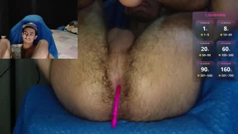 Axel online show from December 22, 2025, 2:47 pm