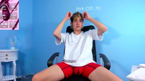 Snapshot of axel_cifer chatting on January 19, 2025, 7:15 pm Axel cifer online show from January 19, 2025, 7:15 pm