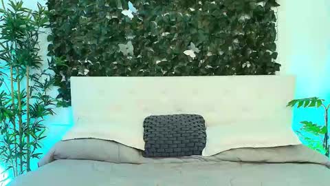 axel_draven online show from September 24, 2025, 11:13 am