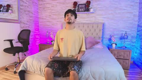 axel_draven online show from March 5, 2026, 12:12 pm