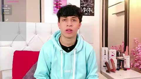 Snapshot of axel_evanss chatting on February 3, 2026, 12:32 pm Axel Evanss online show from February 3, 2026, 12:32 pm