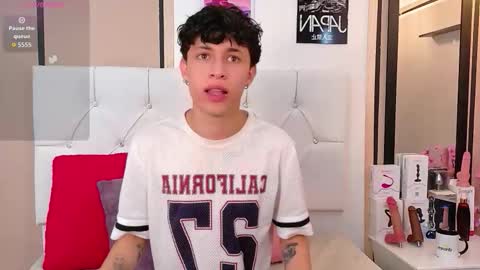 Snapshot of axel_evanss chatting on February 7, 2026, 12:53 pm Axel Evanss online show from February 7, 2026, 12:53 pm