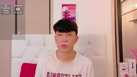 Axel Evanss online show from April 15, 2026, 12:23 pm