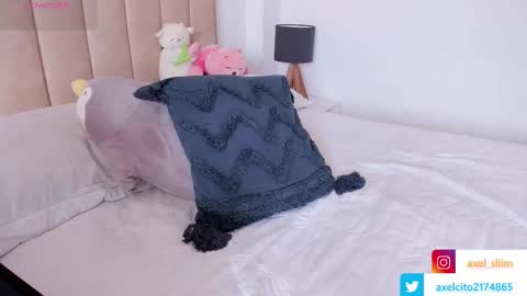 axel slim online show from September 11, 2025, 3:01 pm