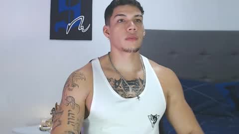 INDEPENDENT MODEL  online show from January 16, 2025, 4:07 am