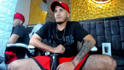 Axell Cross2 online show from March 1, 2025, 1:53 am