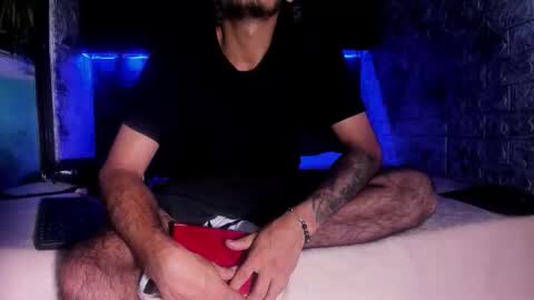 Axell Cross2 online show from March 27, 2026, 1:55 am