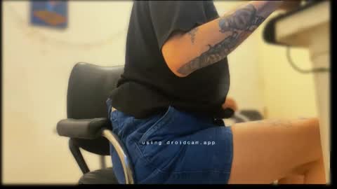 deliciosodemente online show from October 22, 2025, 10:48 am