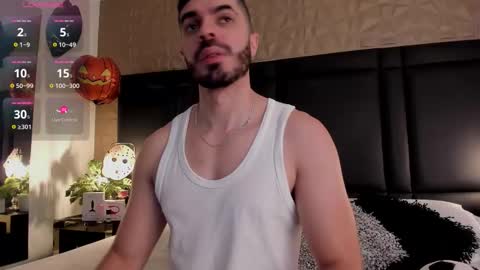 Snapshot of axelthompsom chatting on October 30, 2025, 11:22 am Axel Thompsom online show from October 30, 2025, 11:22 am