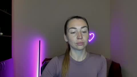 Jully online show from March 5, 2025, 6:23 am