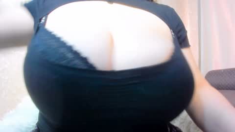 Aya Moon online show from February 4, 2025, 4:26 am