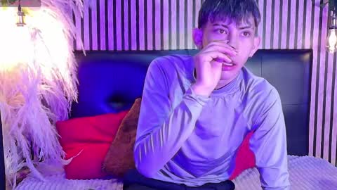 Ayano Aishi online show from April 8, 2026, 1:00 pm