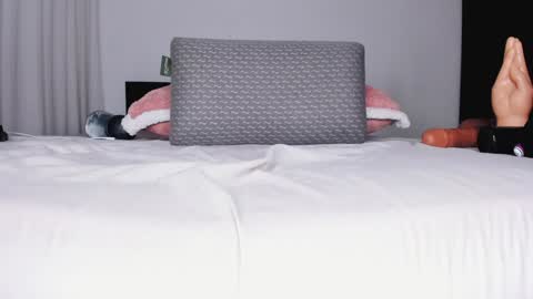 Snapshot of aydaxoxo chatting on December 18, 2024, 12:51 pm Ana  FREE   online show from December 18, 2024, 12:51 pm