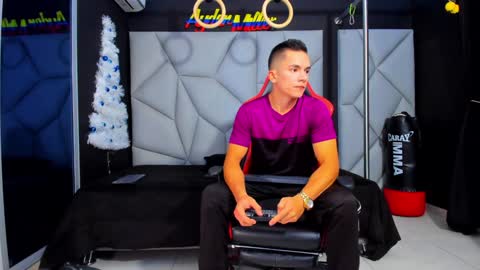 Ayden Miller online show from December 28, 2024, 6:17 am