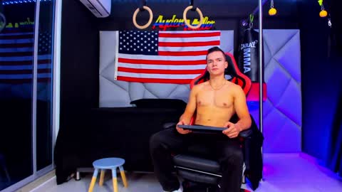 Ayden Miller online show from February 4, 2025, 12:55 pm