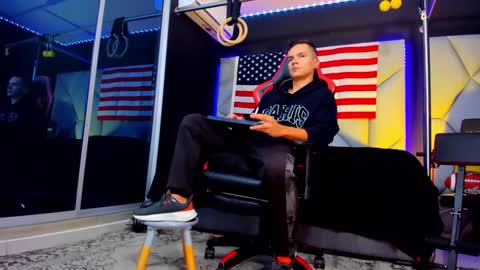 Ayden Miller online show from September 8, 2025, 11:48 pm