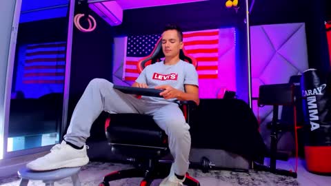 Ayden Miller online show from September 16, 2025, 2:18 pm