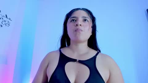 Mariana online show from December 4, 2025, 8:28 pm