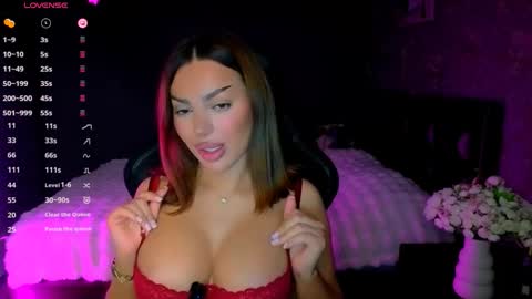  Ayla Demir  online show from March 3, 2026, 9:53 pm