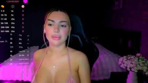  Ayla Demir  online show from March 20, 2026, 9:52 pm