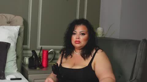 Ayla online show from June 3, 2026, 3:53 am