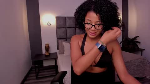 Snapshot of ayleen_dunkann chatting on January 27, 2025, 2:46 pm Ayleen online show from January 27, 2025, 2:46 pm