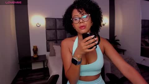 Snapshot of ayleen_dunkann chatting on January 28, 2025, 2:31 pm Ayleen online show from January 28, 2025, 2:31 pm