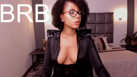 Snapshot of ayleen_dunkann chatting on February 5, 2025, 3:52 pm Ayleen online show from February 5, 2025, 3:52 pm