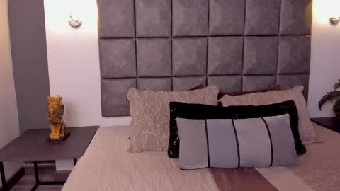 Snapshot of ayleen_dunkann chatting on March 4, 2025, 6:39 pm Ayleen online show from March 4, 2025, 6:39 pm