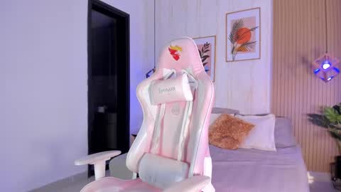 Snapshot of ayleen_dunkann chatting on January 6, 2026, 1:26 pm Ayleen online show from January 6, 2026, 1:26 pm