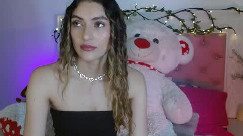Snapshot of ayleen_m chatting on May 31, 2026, 5:48 am AYLEEN online show from May 31, 2026, 5:48 am