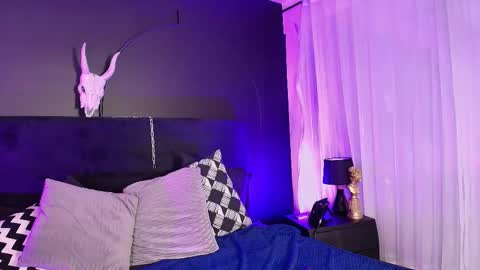 Snapshot of aylen_darkmoor chatting on September 21, 2025, 8:16 am Aylen online show from September 21, 2025, 8:16 am