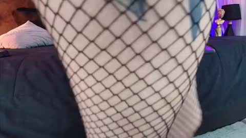 Snapshot of aylen_darkmoor chatting on October 18, 2025, 7:58 pm Aylen online show from October 18, 2025, 7:58 pm