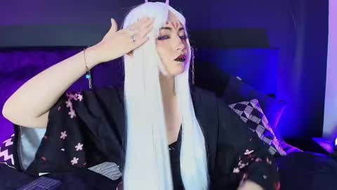 Snapshot of aylen_darkmoor chatting on November 3, 2025, 6:31 pm Aylen online show from November 3, 2025, 6:31 pm