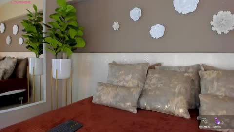 Aylin Millerxs online show from March 3, 2025, 7:06 pm