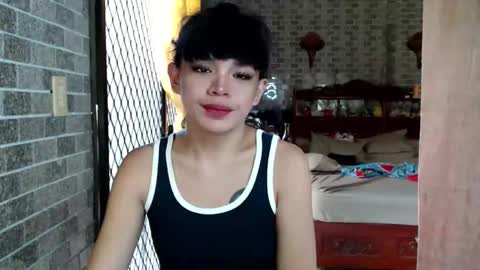 aymkyline online show from October 3, 2025, 2:41 am