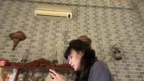 aymkyline online show from March 22, 2026, 2:37 am