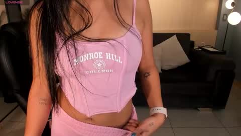 Ayshel online show from November 15, 2025, 5:05 am