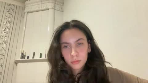  angel  ayya  online show from December 22, 2025, 8:39 pm