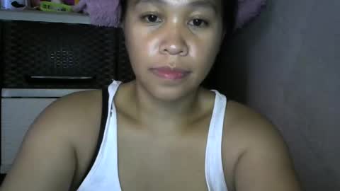 Snapshot of ayzai chatting on February 8, 2025, 6:33 am I am Zai online show from February 8, 2025, 6:33 am